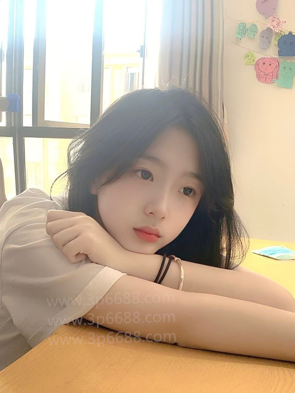 比比.jpg