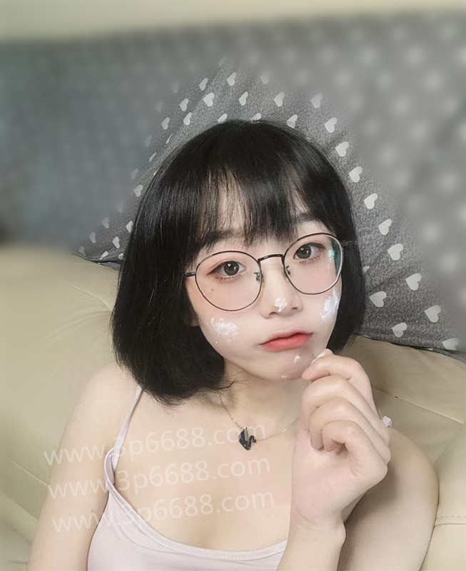 玥玥 (3).jpg