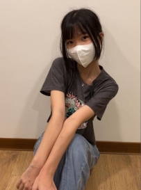 #萌系蘿莉 #純情女高 凌兒 155cm.42kg.B杯.18歲 小小隻 萌翻天 蘿莉感滿滿 新鮮嫩妹