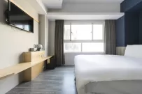台中市中區麻雀巢行旅