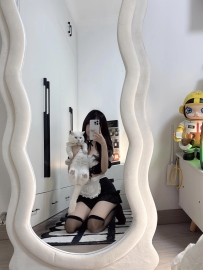 可昕：166cm，45kg，C罩杯，21歲 🚗 試車妹 活潑可愛 美腿氣質型
