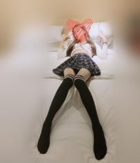 琳霜 170 47 C 25歲  #外拍麻豆  #美腿控  身材比例很讚常在健身鍛煉的