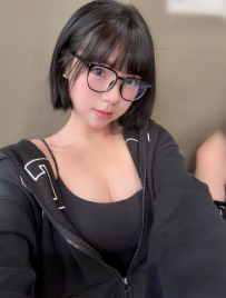 惠子 162cm.Hcup.49kg.19歲 H奶豪乳短髮正妹 又嫩又可口   喜歡大奶學生妹的哥哥有福