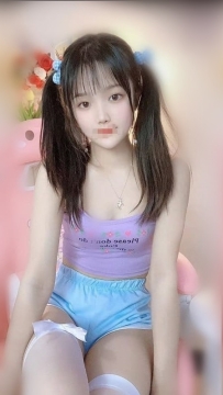 #嬌小可愛學生妹兼職  小甜心 158  C+  42kg  19歲 #可愛甜美幼齒