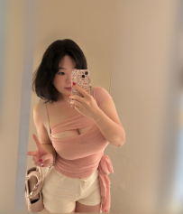 特價一個人人妻  身材：棉棉160.65.H.28歲 今天老公說要出差  妹妹馬上下海偷情了  尺