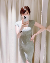 #今日報班熟女姐姐  花旗 164  46kg  C+奶  30歲  特點：#氣質熟女人妻大C奶妹