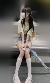 可樂 150/B/42/18歲  清純學生 #第一次下海  #試車妹 只有一個字“緊”