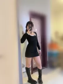 婷婷 158cm 52kg  D奶  22歲  梨形身材 微肉MM 微胖才是真性感