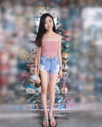 小玲  163.C.45.22歲  清秀聰明還暗藏「有料好身材」#服務一級棒