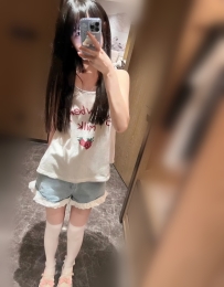 喵喵 154cm.40kg.B杯.18歲  要不要這麼卡哇伊 18歲小学妹...跟你 啪啪啪...