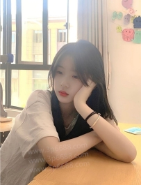 高雄文澡學生妹比比 156cm/19歲/Bcup/42kg  文藻外語大學傳播藝術系