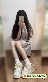 #私房菜  18歲小蘿莉  荼荼 150.B.40.18歲  在校高中生還是一線鮑