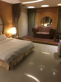 台北市南港區友徠精品旅館