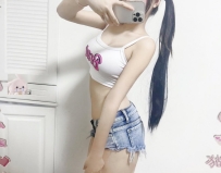 布丁 155cm   43kg D奶 19歲 特別報道 💯小妖精降臨 來著必被榨乾