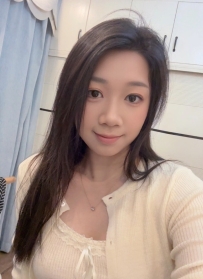 玉珊 161cm / 49kg / D杯 / 41歲  肉感豐潤的白嫩熟女 皮膚滑嫩彈性十足，床上很會叫