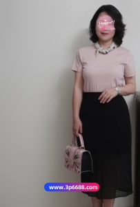 工廠老闆娘  下海兼職   曼尼 163.D奶.50kg.45歲  吃到飽