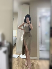 星羽 170cm/45kg/Ccup/23歲 氣質高挑骨感妹，長腿配白皙膚色超級吸睛 個性有點慢熟，