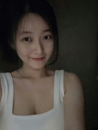 情人 162cm-47kg-Dcup-30歲 情人生完小孩之後老公的慾望大不如從前  每次情人想要無套