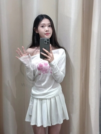 林晗 158cm/42kg/C奶/19歲 19歲日系學生妹 陽光小隻馬